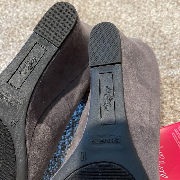 NEVERWORN. Woman’s wedge heel. - Picture 8 of 8